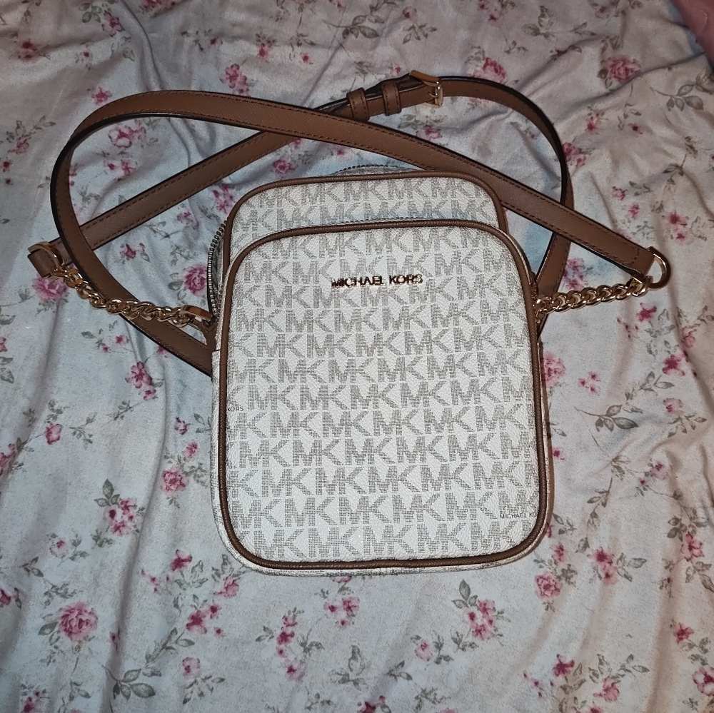 Elegant Cream Patterned Women's Bag